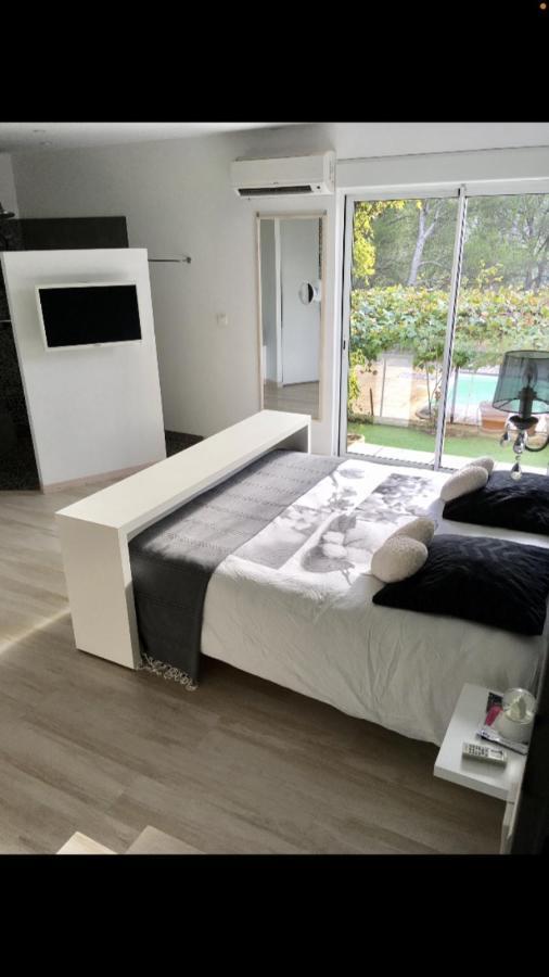 Villa Piscine 6Km De Cassis 12 Couchages โรกฟอร์ต-ลา-เบดูล ภายนอก รูปภาพ
